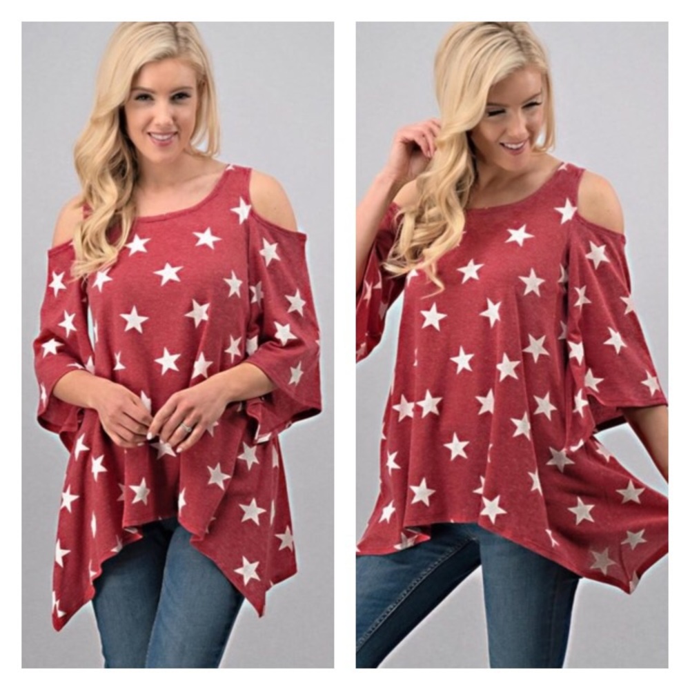 Cold shoulder Star Print Top